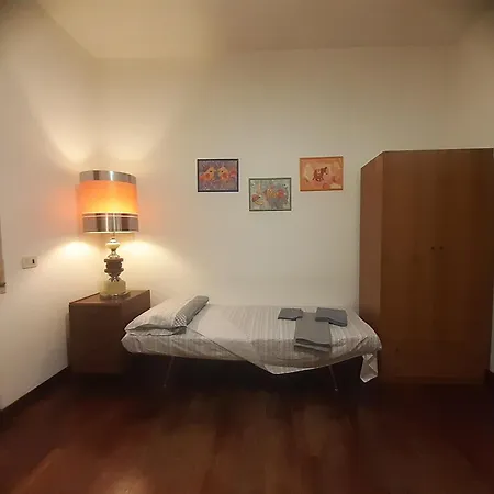 Guesthome ゲストハウス