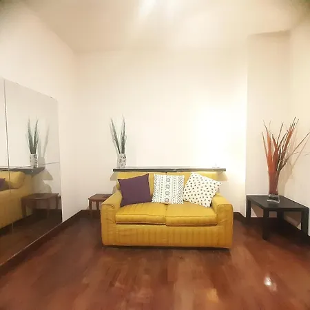 Guesthome ゲストハウス